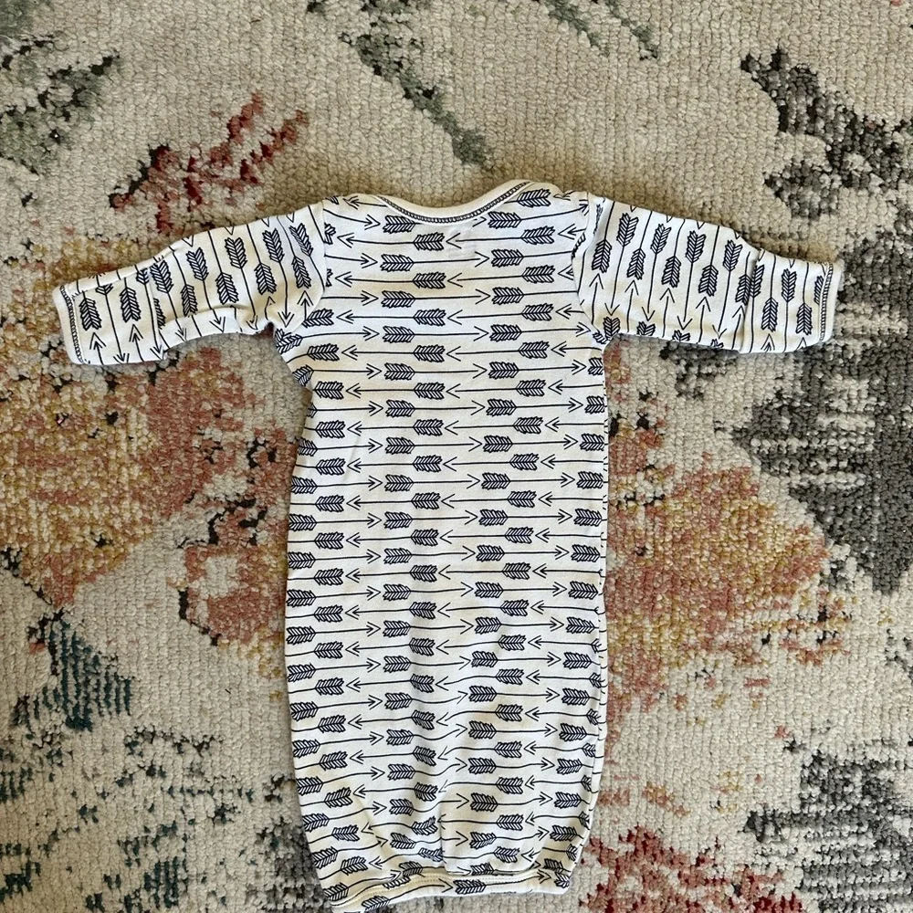Touched by Nature Baby Boy Preemie NB Organic Cotton Sleep Gown pajamas arrows